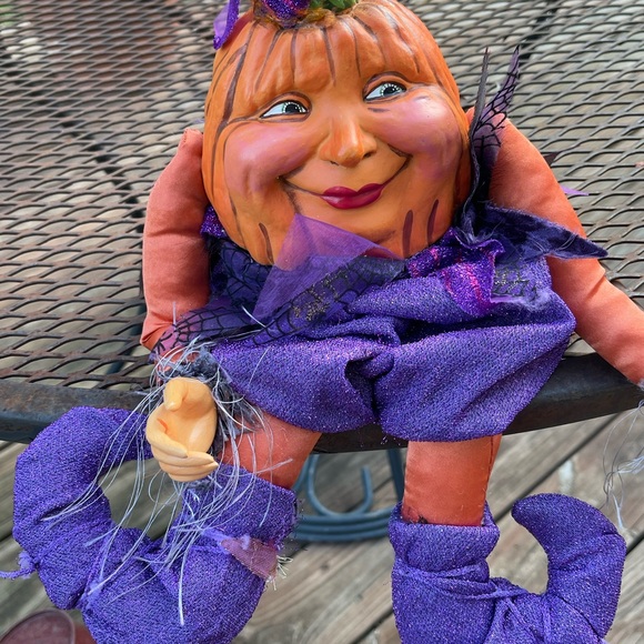 Katherine's Collection Wayne Kleski Whimsical Pumpkin Shelf Sitter - Picture 6 of 11